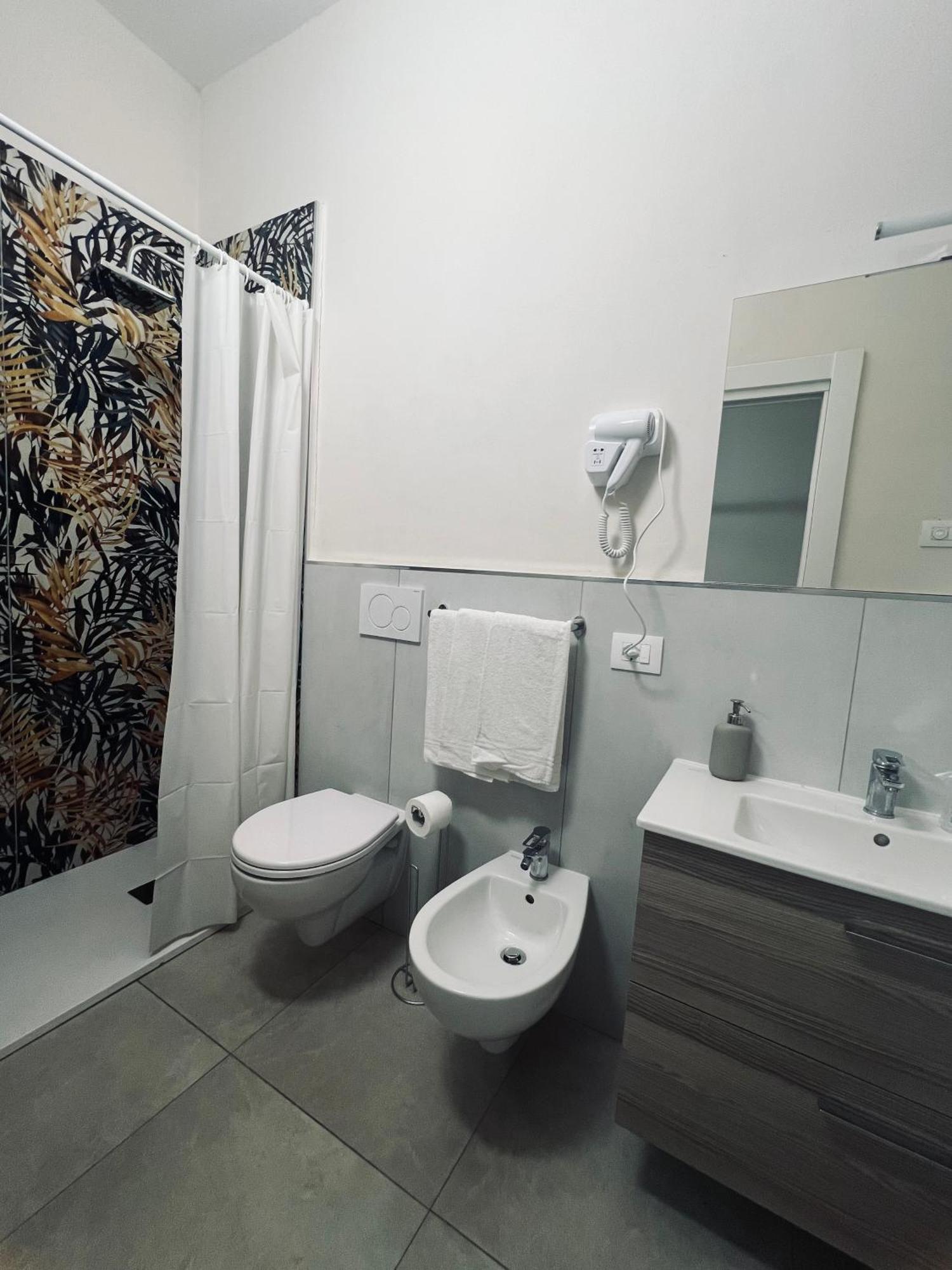 Il Galileo Rooms Pisa Exterior foto